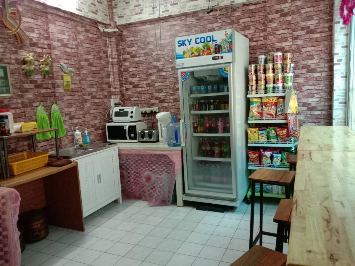 Natcha Place Thammasat Rangsit バンコク都 エクステリア 写真