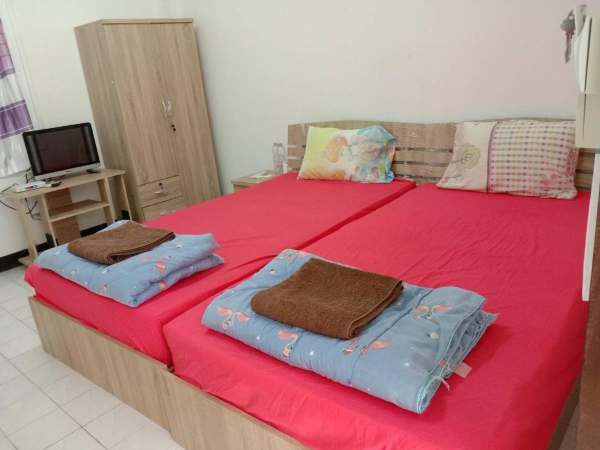 Natcha Place Thammasat Rangsit バンコク都 エクステリア 写真