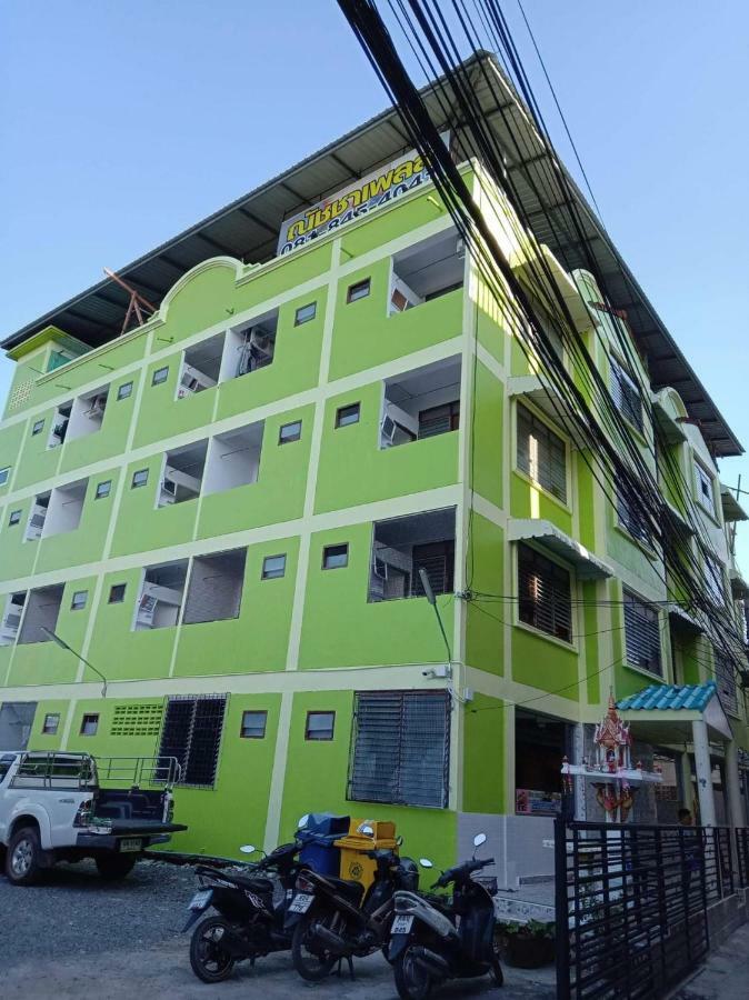 Natcha Place Thammasat Rangsit バンコク都 エクステリア 写真